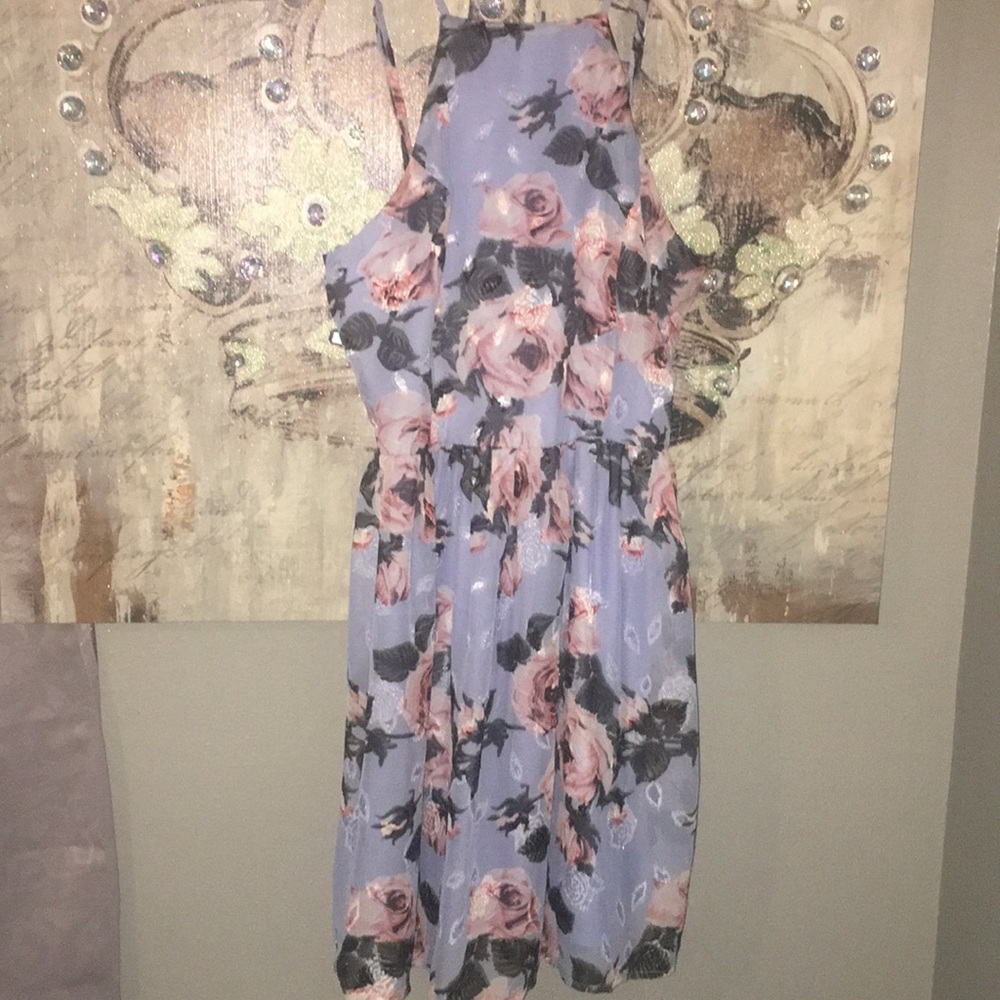 It’s never been worn and it still have the tags